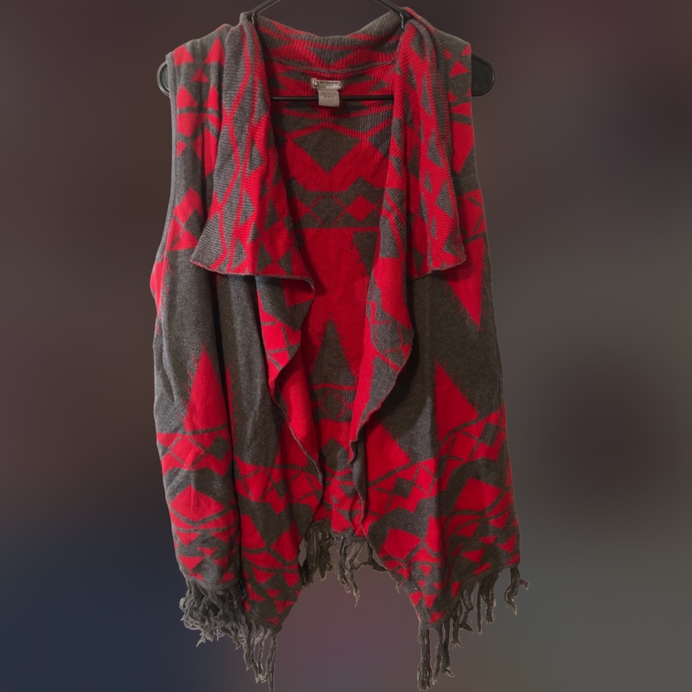 New Directions - Aztec Pattern Sleeveless Sweater Vest XL Womens - with fringe
